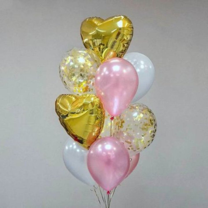 Облако шаров "Рози голд" в Петрозаводске