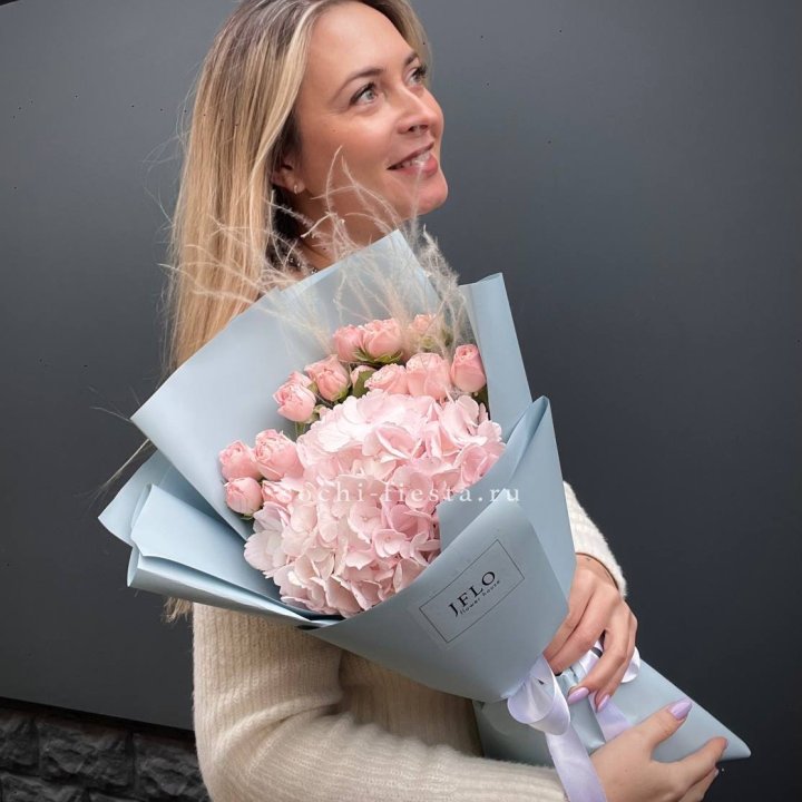 Гортензия  "Жасмин" в Петрозаводске