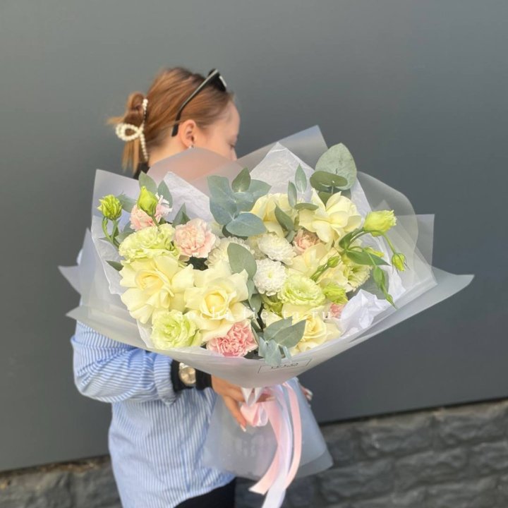  Букет  "Тонкая луна" в Петрозаводске