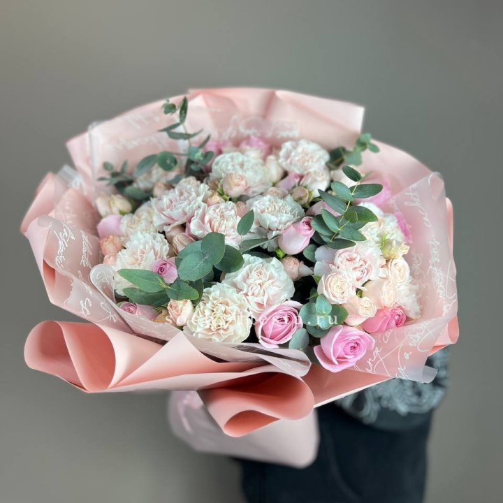  Букет  "Любовь в её глазах" в Петрозаводске