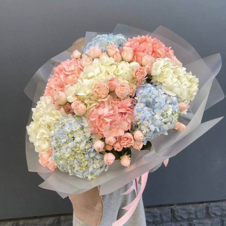 Дуо гортензии и бомбастик в Петрозаводске