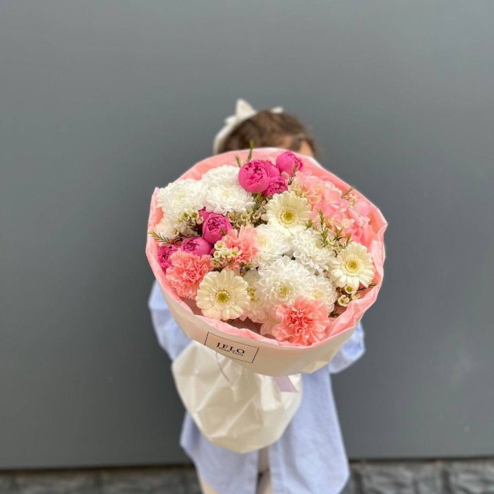 Букет "Лилиана" с доставкой в Петрозаводске