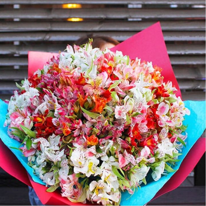 101 альстромерия в Петрозаводске