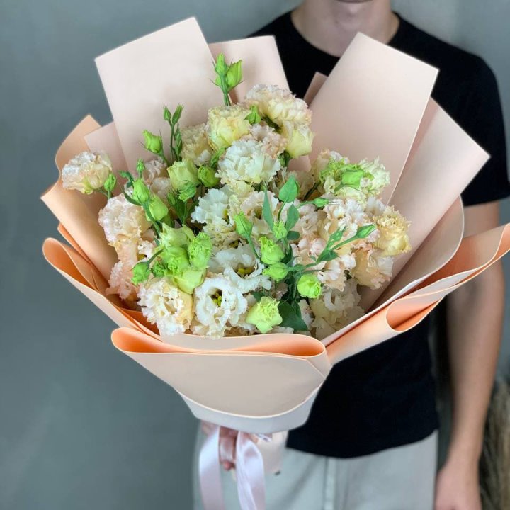 Букет эустом "Крем" в Петрозаводске