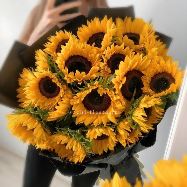 Букет подсолнухов "Гига" в Петрозаводске