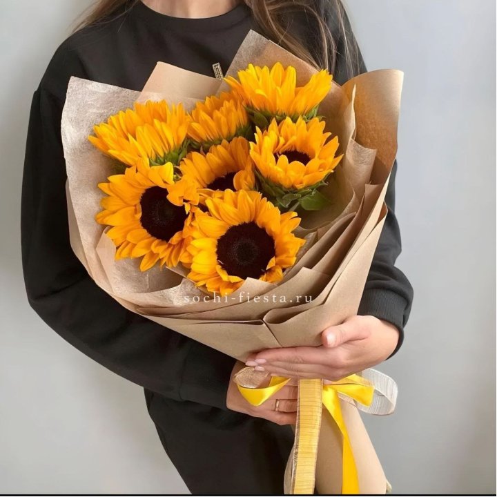 Букет из подсолнухов в Петрозаводске