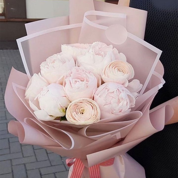 Пионы и ранункулюсы в Петрозаводске