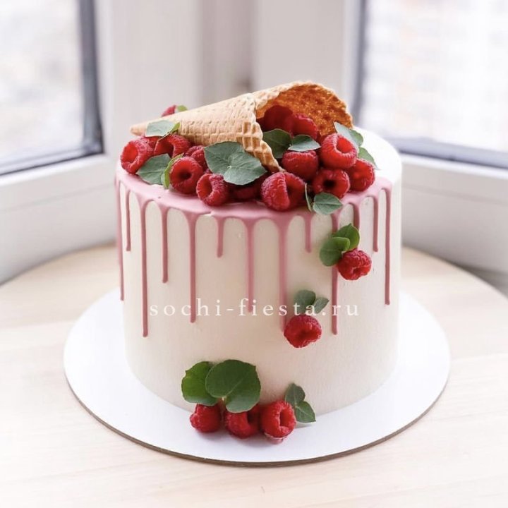 Торт "Ягодный" в Петрозаводске
