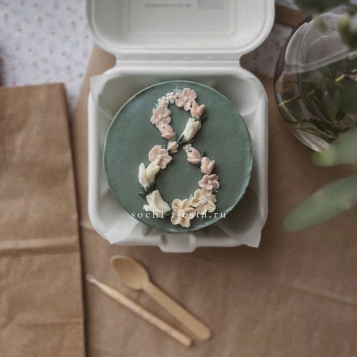 Бенто-торт "8 марта" green  в Петрозаводске