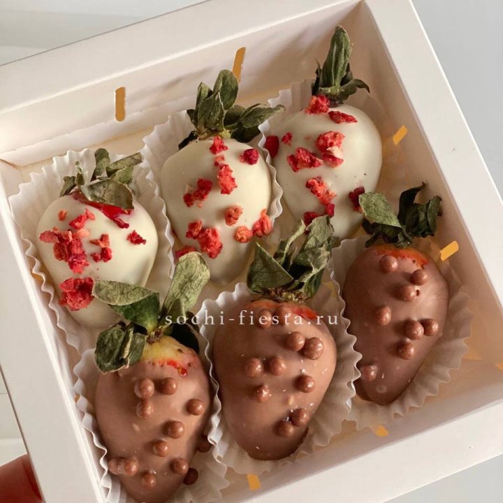 Клубника в шоколаде 6 ягод в Петрозаводске