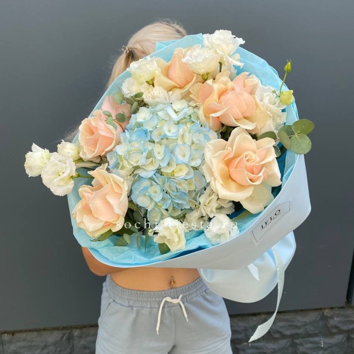 Сборный букет "Голубой закат" в Петрозаводске