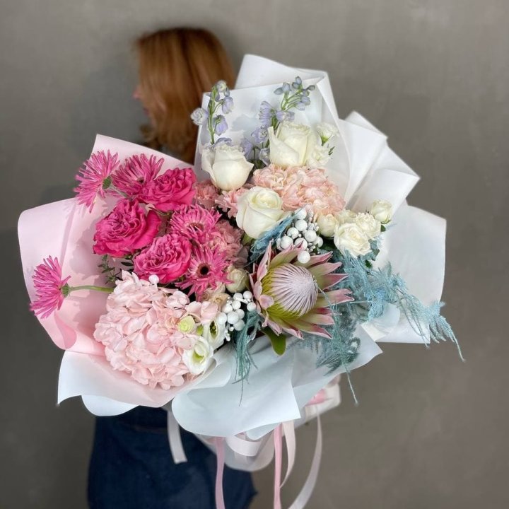 Дизайнерский букет "Фантастик" в Петрозаводске