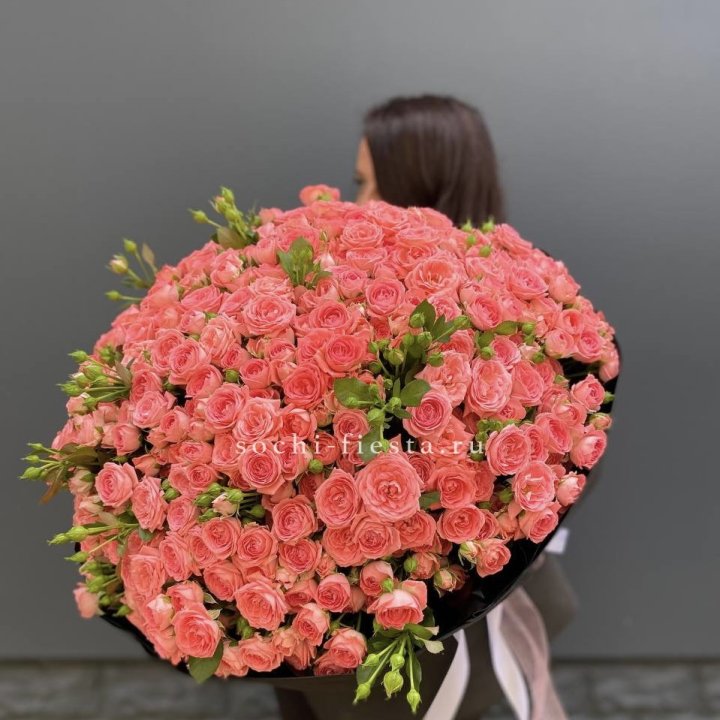 101 кустовая роза Барбадос в Петрозаводске