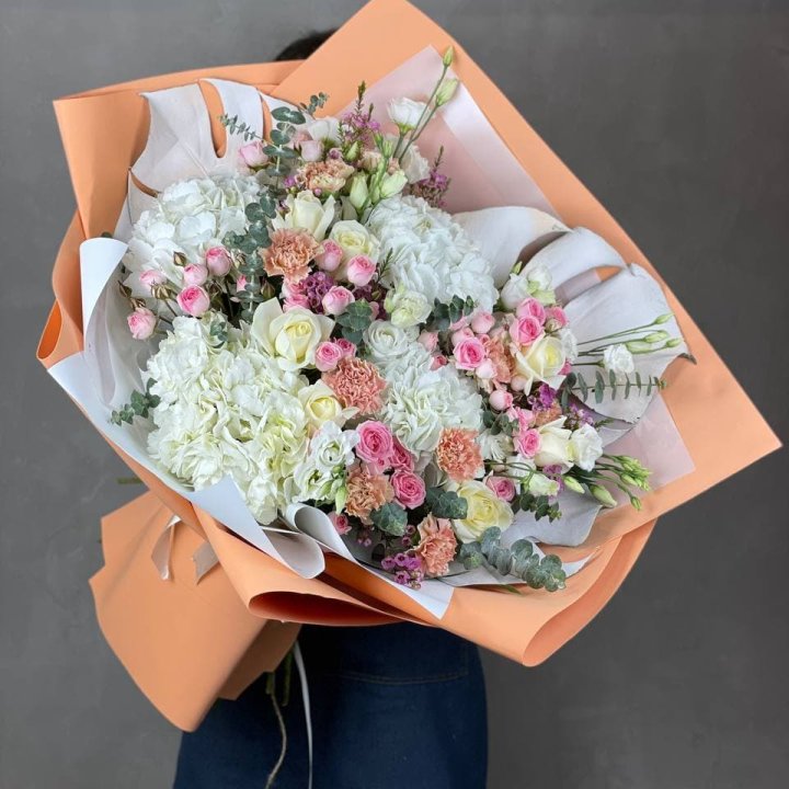 Макси-букет кремовый в Петрозаводске