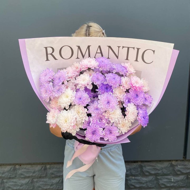 Букет сиреневых хризантем в Петрозаводске