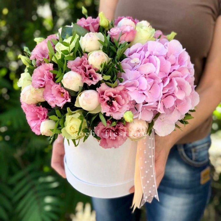 Дизайнерский цилиндр №2 в Петрозаводске