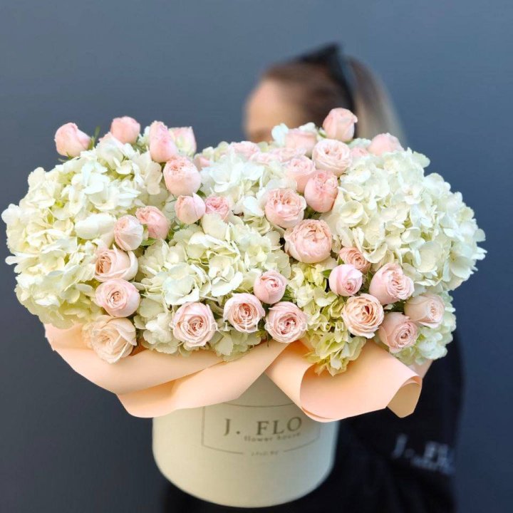 Дизайнерский бокс "Изабелла" в Петрозаводске