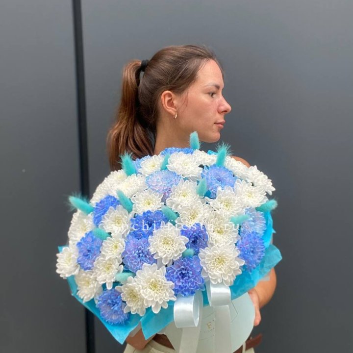  Коробочка  хризантем и лагуруса в Петрозаводске