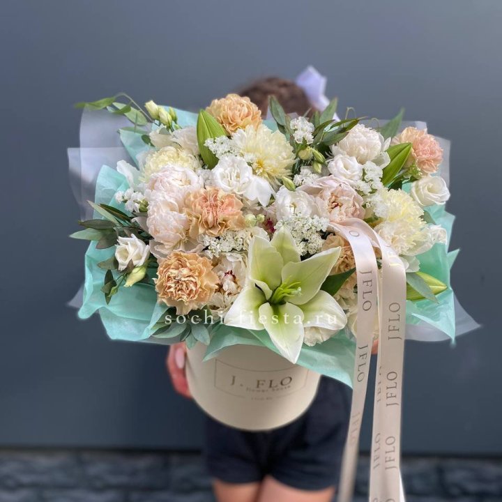 Дизайнерский цилиндр "Амвайл" в Петрозаводске