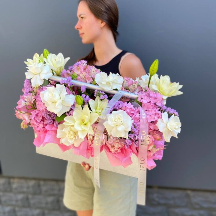 Большой бокс розовый в Петрозаводске