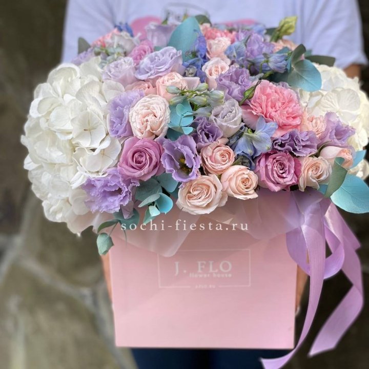 Цветочный бокс макси каб в Петрозаводске