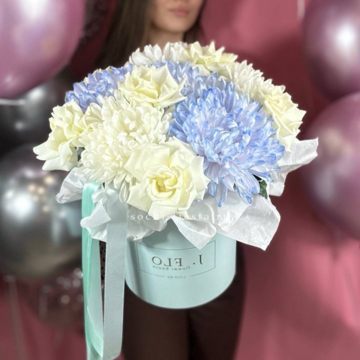 Коробка с цветами "Вольта" в Петрозаводске