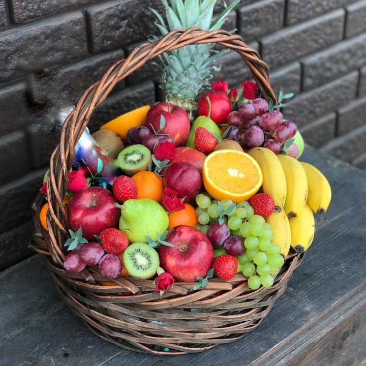 Фруктовая корзина №2 в Петрозаводске