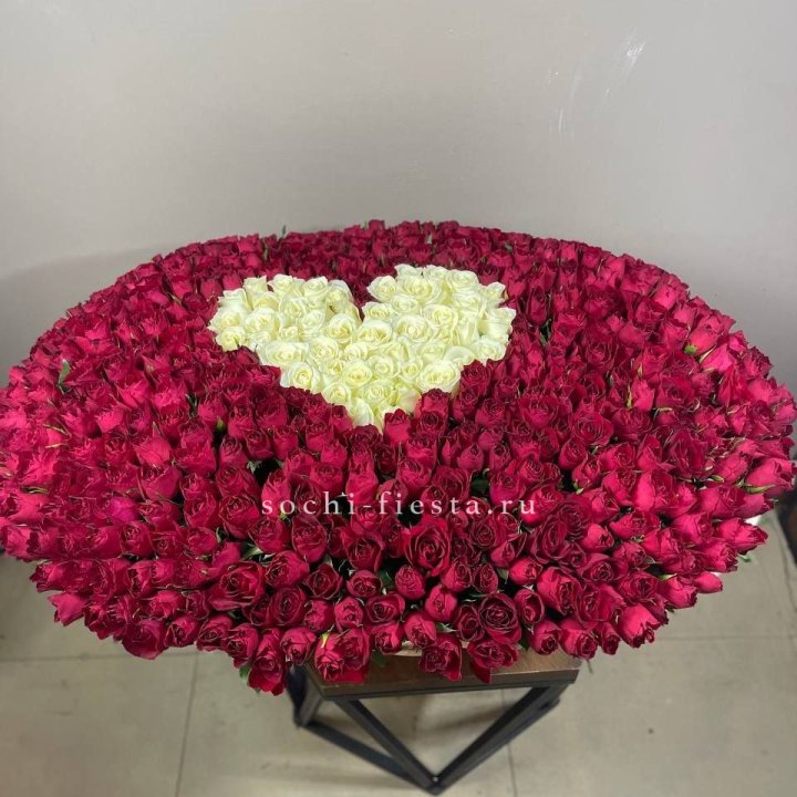 501 роза в корзине в Петрозаводске