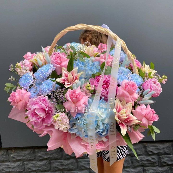 Яркая корзина "Летнее настроение" в Петрозаводске