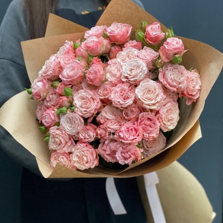 Пионовидные розы Bombastic №2 в Петрозаводске