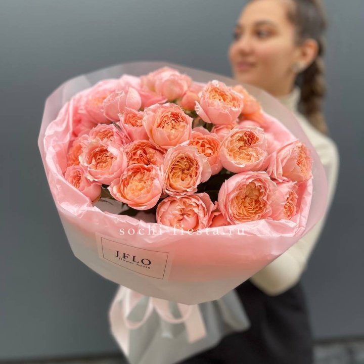 Букет из пионовидных роз Джульетта в Петрозаводске