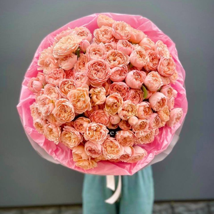 Букет кустовых пионовидных роз Джульетта "Принцесса" в Петрозаводске