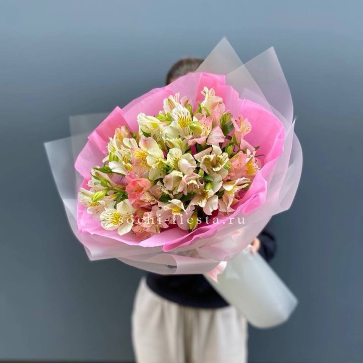 букет альстромерий "Черри" в Петрозаводске