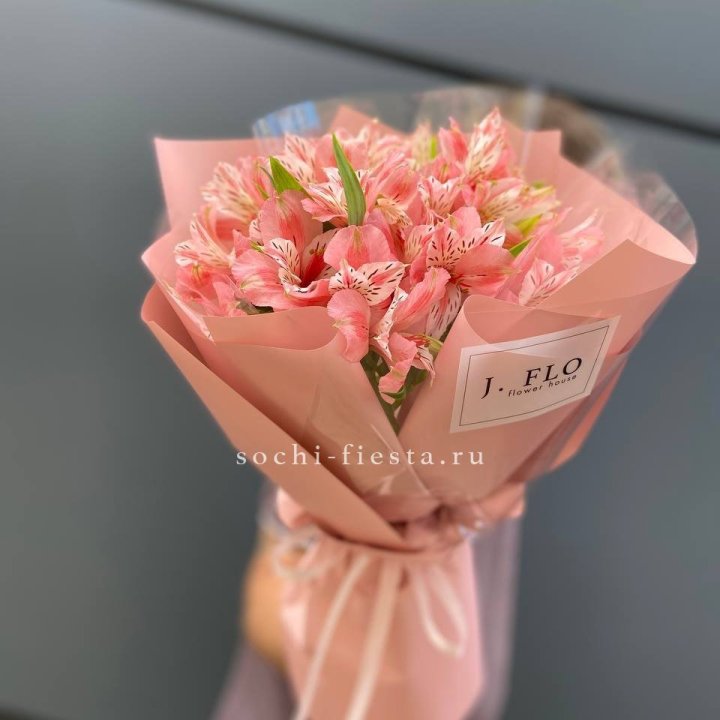 Букет альстромерий розовых в Петрозаводске