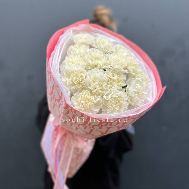 Белые диантусы №2 в Петрозаводске