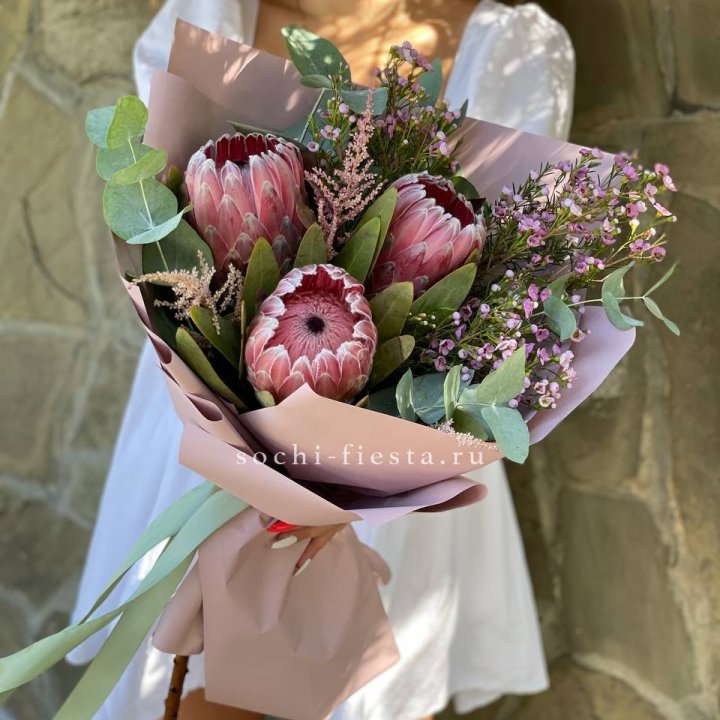 Букет из протеи "Клеопатра"  в Петрозаводске
