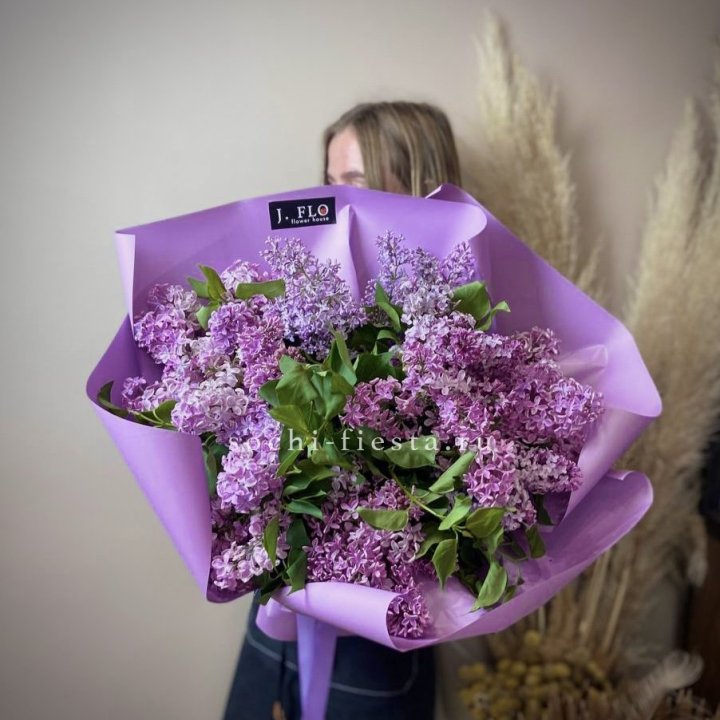 Букет сирени №5 в Петрозаводске