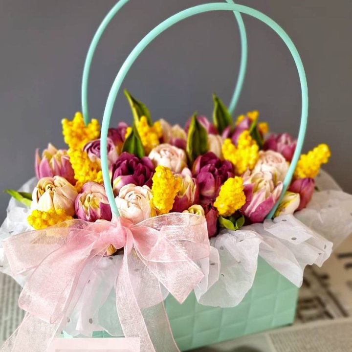 Тюльпаны в сумочке из зефира в Петрозаводске