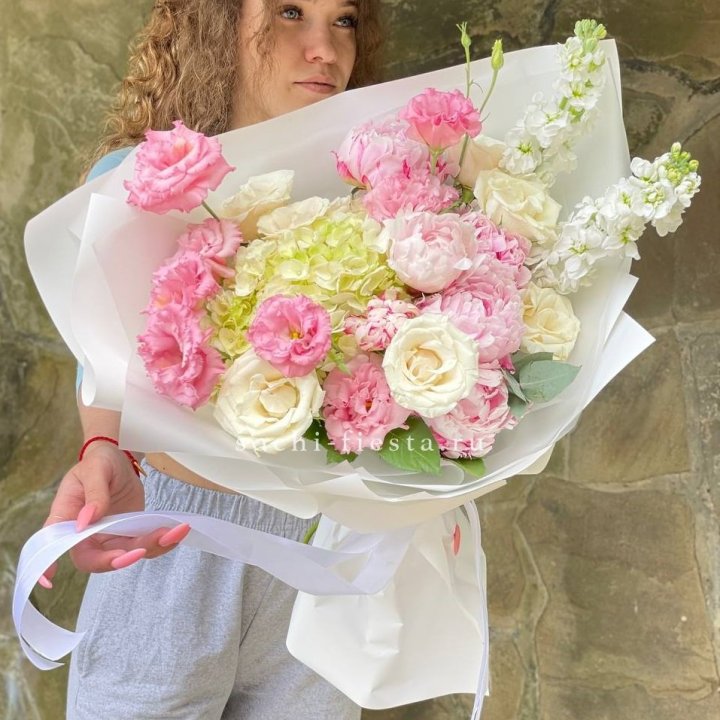 Букет с пионами №3 в Петрозаводске
