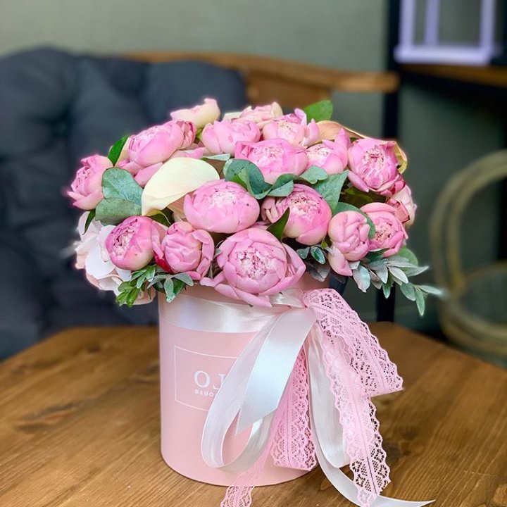 Композиция с пионами №1 в Петрозаводске