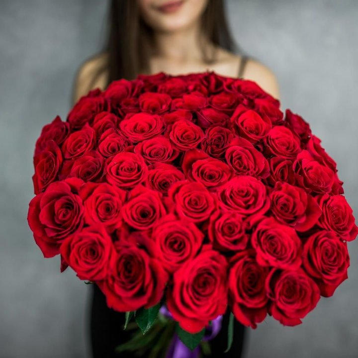 51 красная роза в Петрозаводске