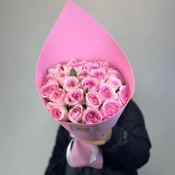 25 нежных роз в Петрозаводске