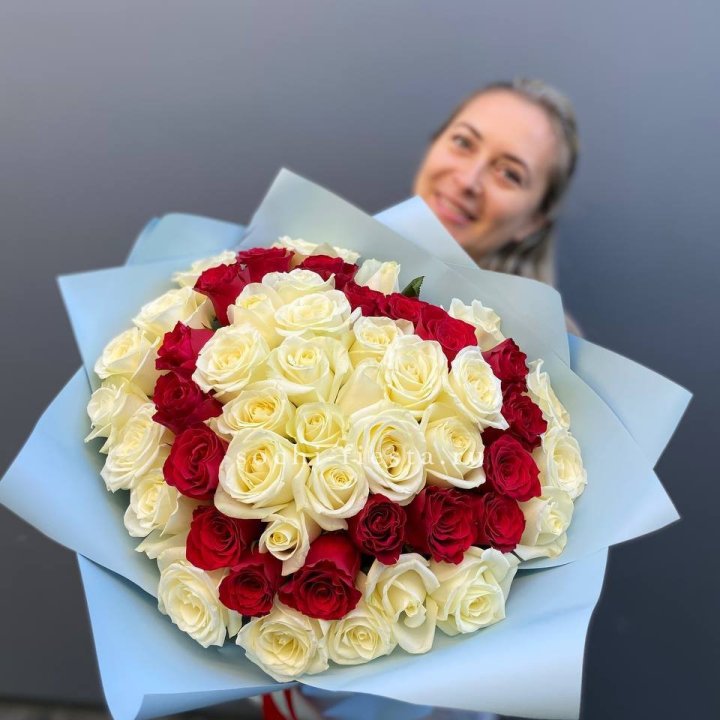 51 роза "Сердце" в Петрозаводске