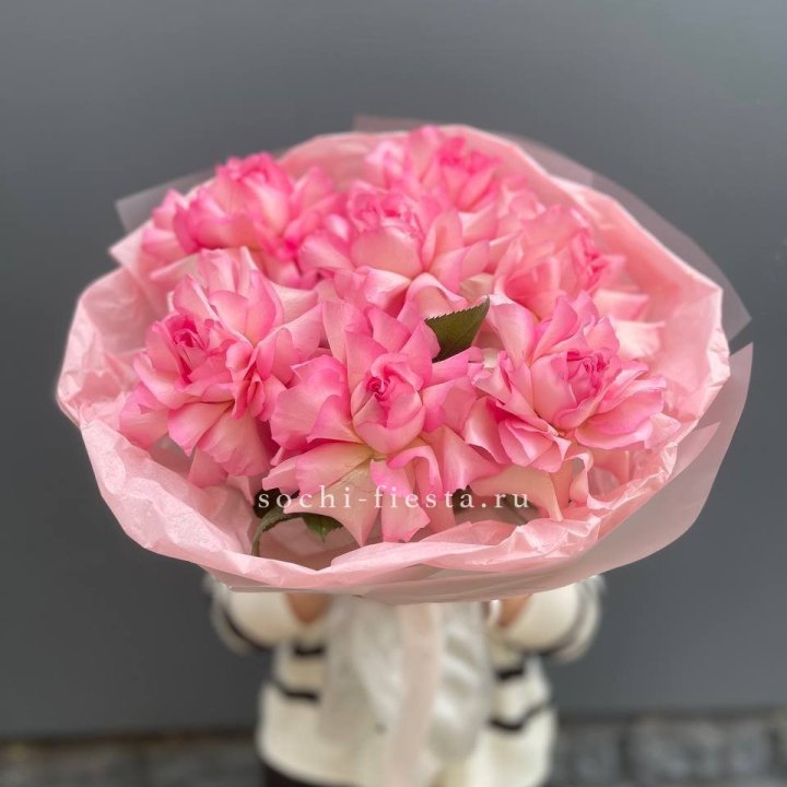 7 Роз Мандала с доставкой в Петрозаводске