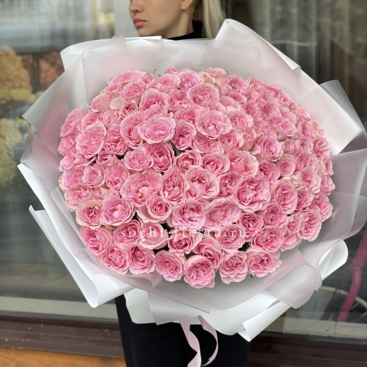 101 нежно-розовая роза в Петрозаводске