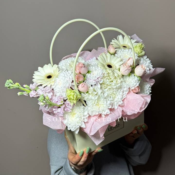 Сумочка "Белый рассвет" в Петрозаводске