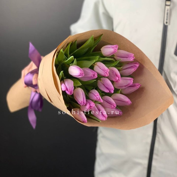 19 розовых  тюльпанов в Петрозаводске