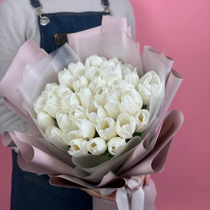 Букет белых тюльпанов "Пур-пур" в Петрозаводске