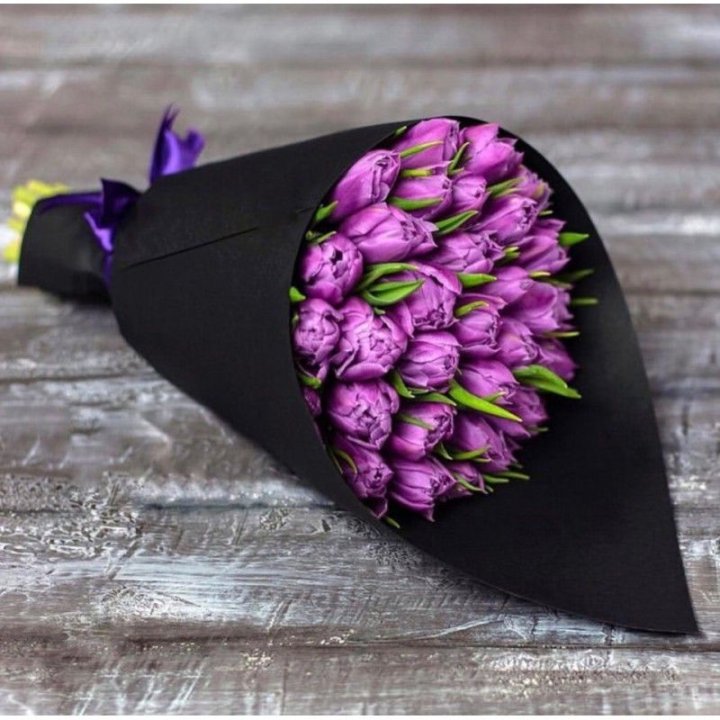 Пионовидные тюльпаны блэк в Петрозаводске