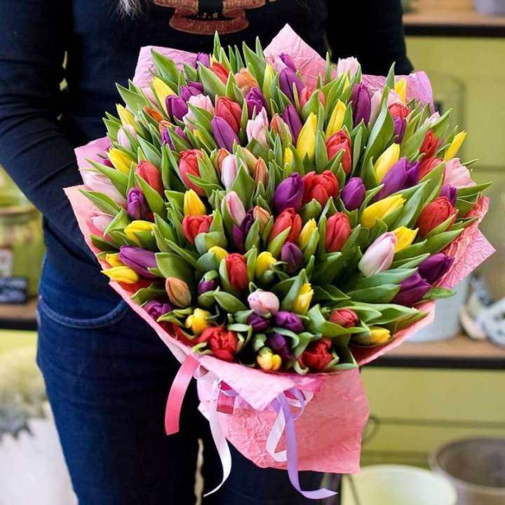 101 тюльпан "Джуси" в Петрозаводске